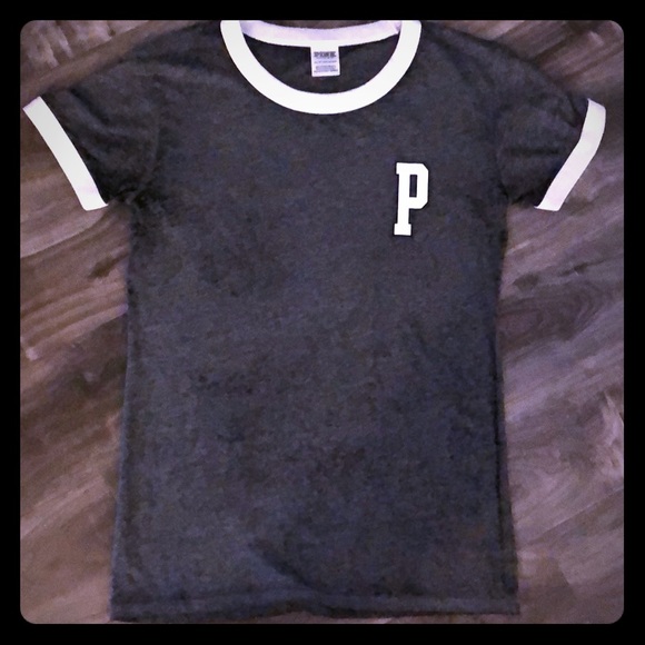 NWOT VS PINK RINGER TEE